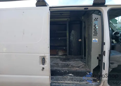 2005 Ford E-250 from USA, damaged, VIN 1FTNE24L35HA83519